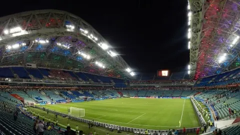 勇攀价值高峰，坚定砥砺前行之路（评论员观察）